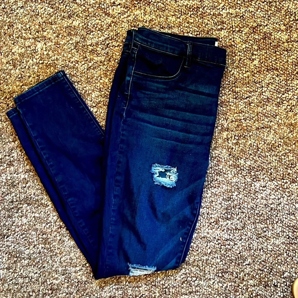 EUC PACSUN DARK JEGGING DISTRESSED - Size 10! - Picture 1 of 6